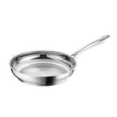 Cuisinart poêle inox face montrant finition professionnelle et capacité polyvalente