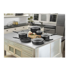 Cuisinart gros plan poignée silicone pour prise sûre et confort