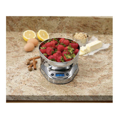 Cuisinart PrecisionChef gros plan bol inox gradué pour mesures fiables