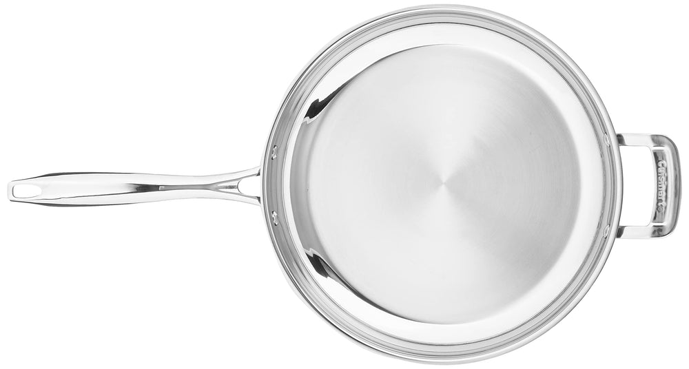 Cuisinart détail fond PowerBond montrant conductivité et répartition chaleur