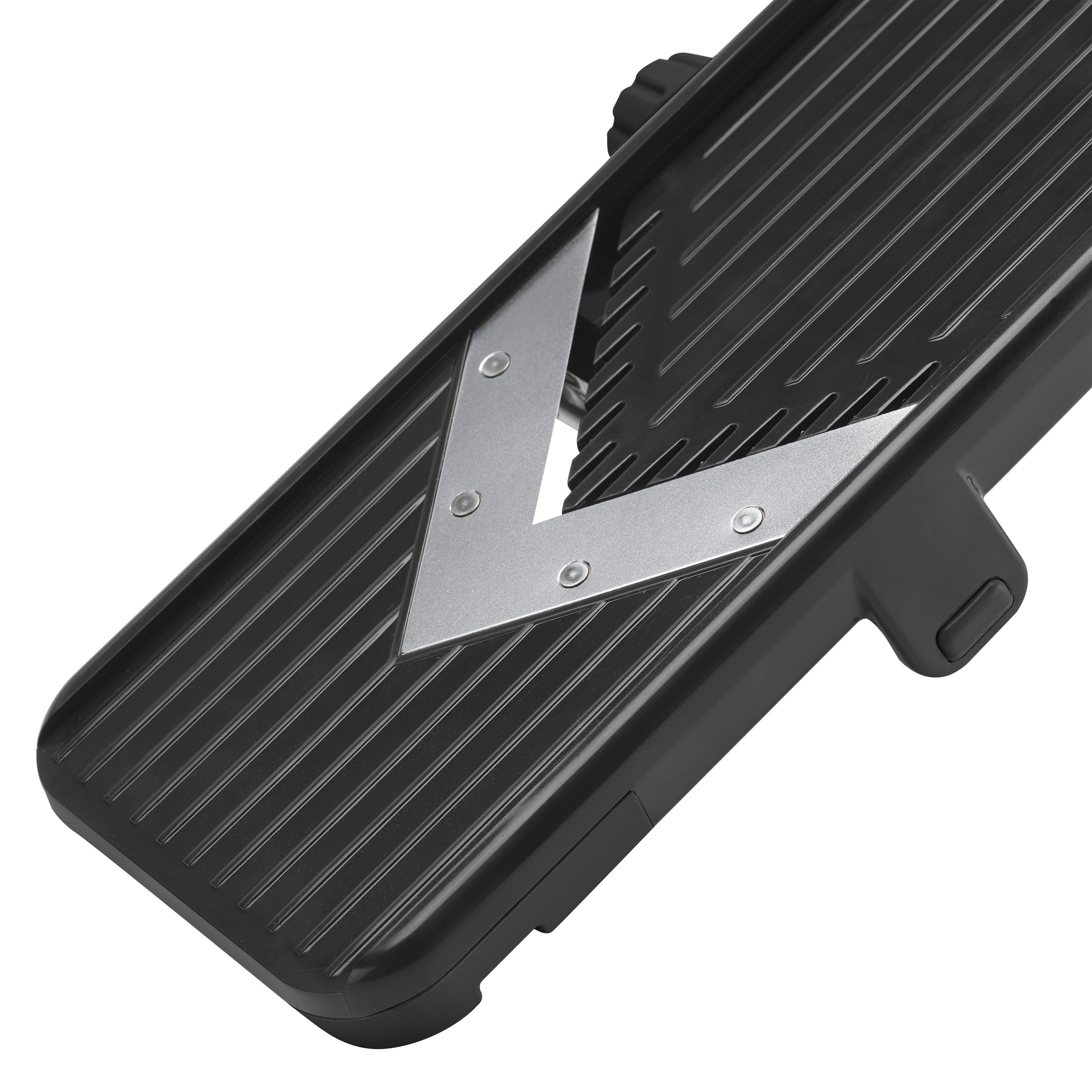 Cuisinart V-Blade gros plan de la lame en V pour coupes nettes et rapides