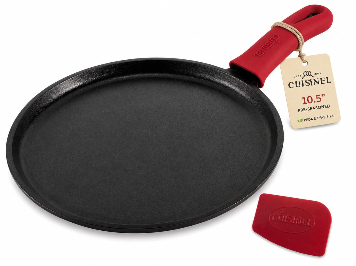 Cuisinel face avant de la poêle ronde montrant la surface pré-assaisonnée et durabilité