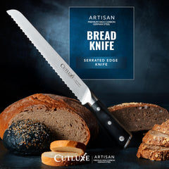 Cutluxe couteau en action tranchant une baguette sans écraser