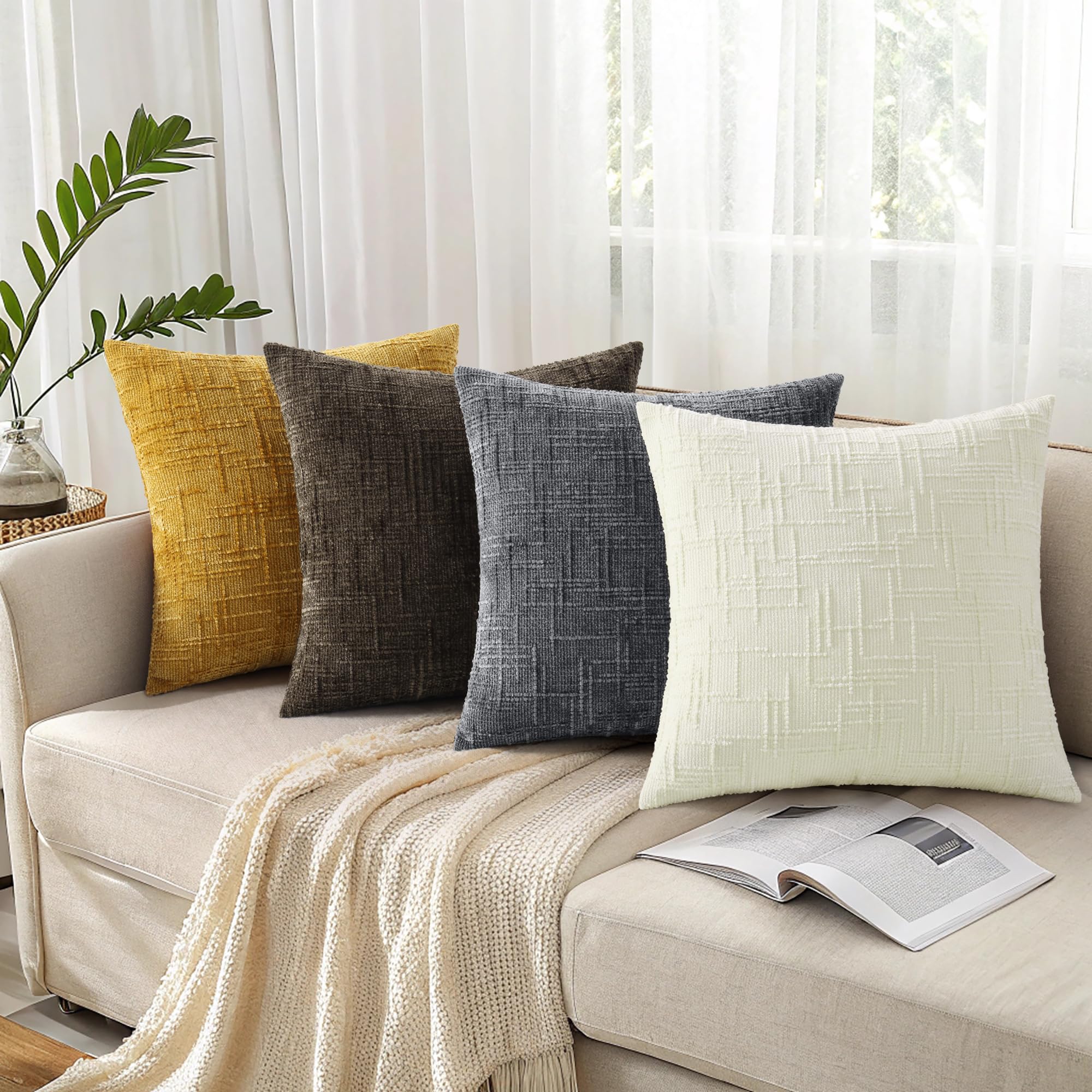 decorUhome teinte crème blanche met en valeur neutralité et polyvalence