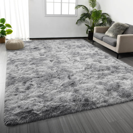 Deerhoo vue de face du tapis gris clair montrant design tie-dyed et confort