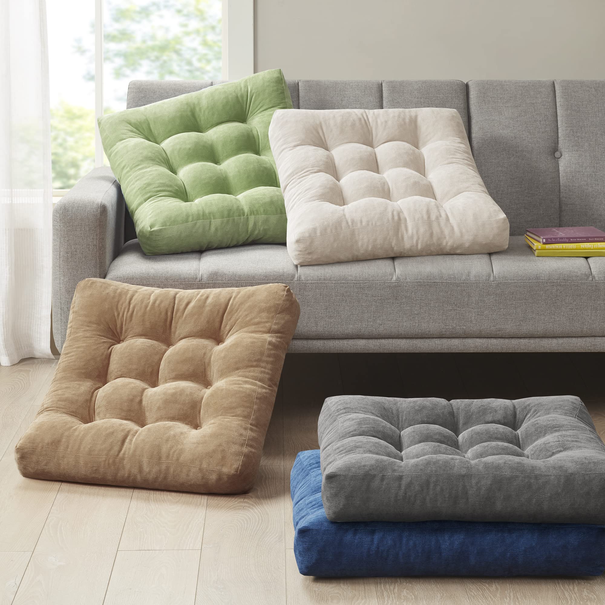 Degrees of Comfort comparaison d'échelle avec livre pour montrer taille pratique
