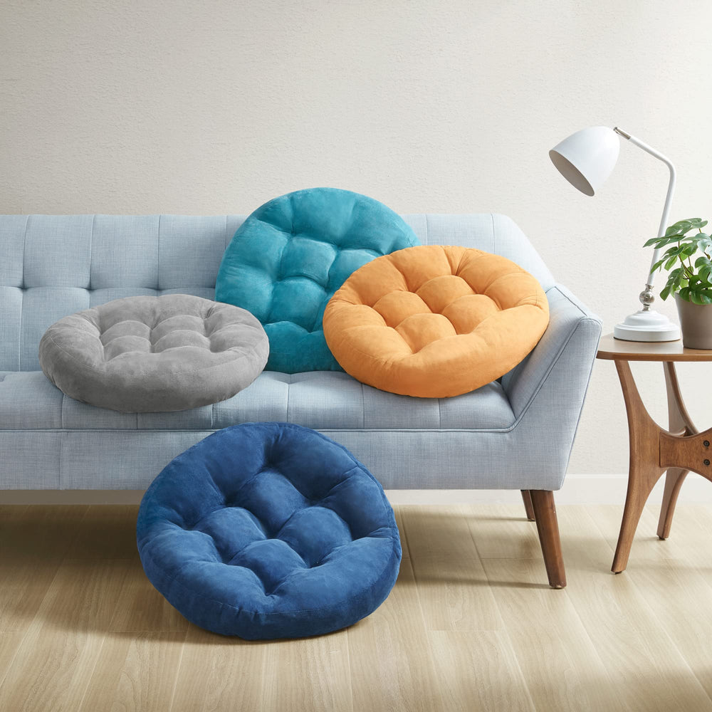 Degrees of Comfort coussin dans salon décoré, ajoute confort et style
