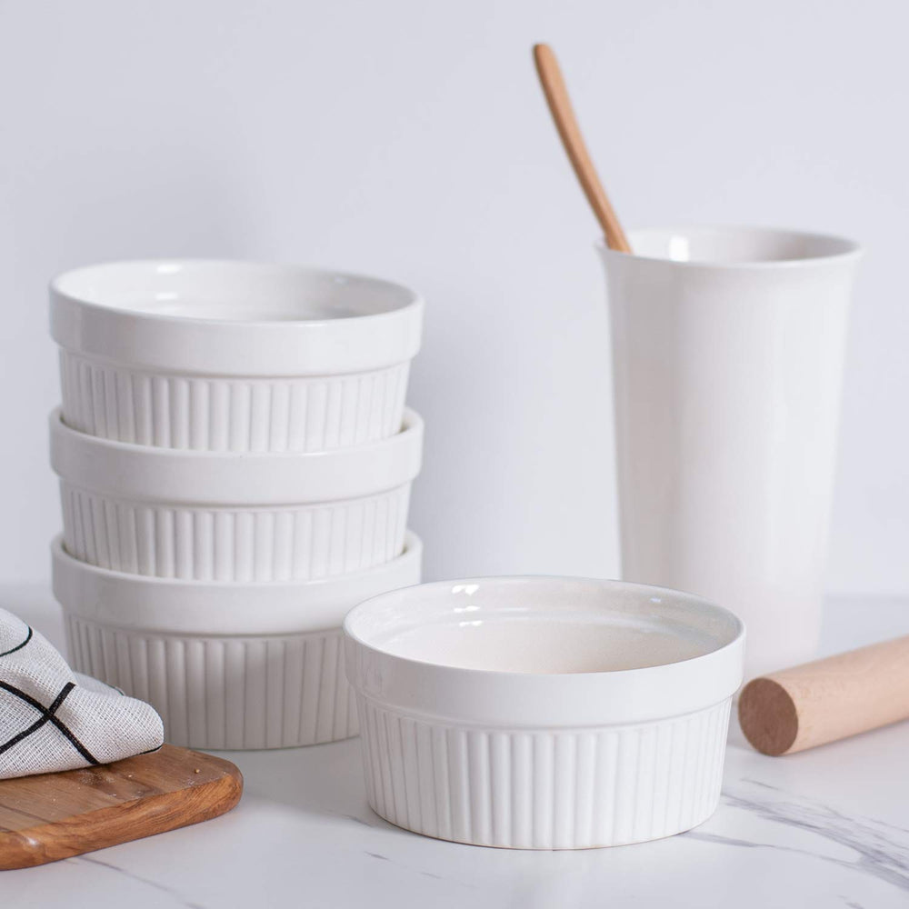 DELLING ramequin mise en scène table élégante présentation soignée