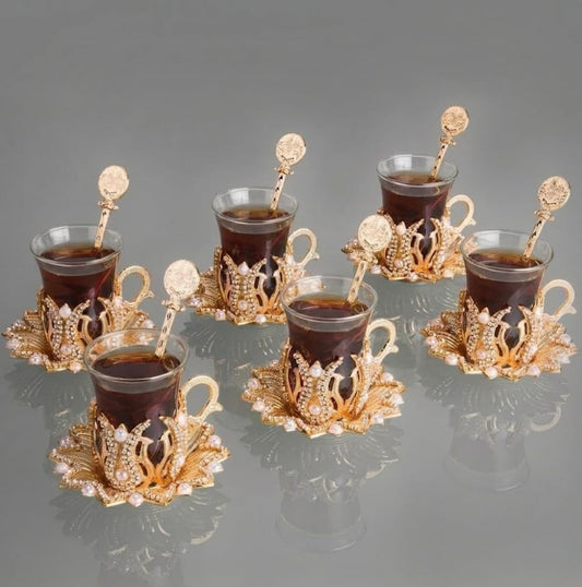 DEMMEX gros plan sur cristaux et perles pour brillance et luxe