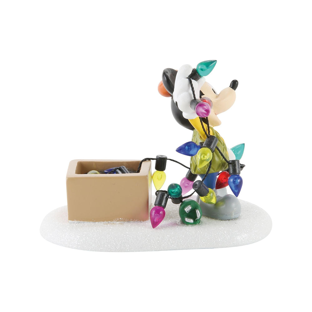 Department 56 Mickey comparé à une règle pour illustrer l'échelle 6 cm