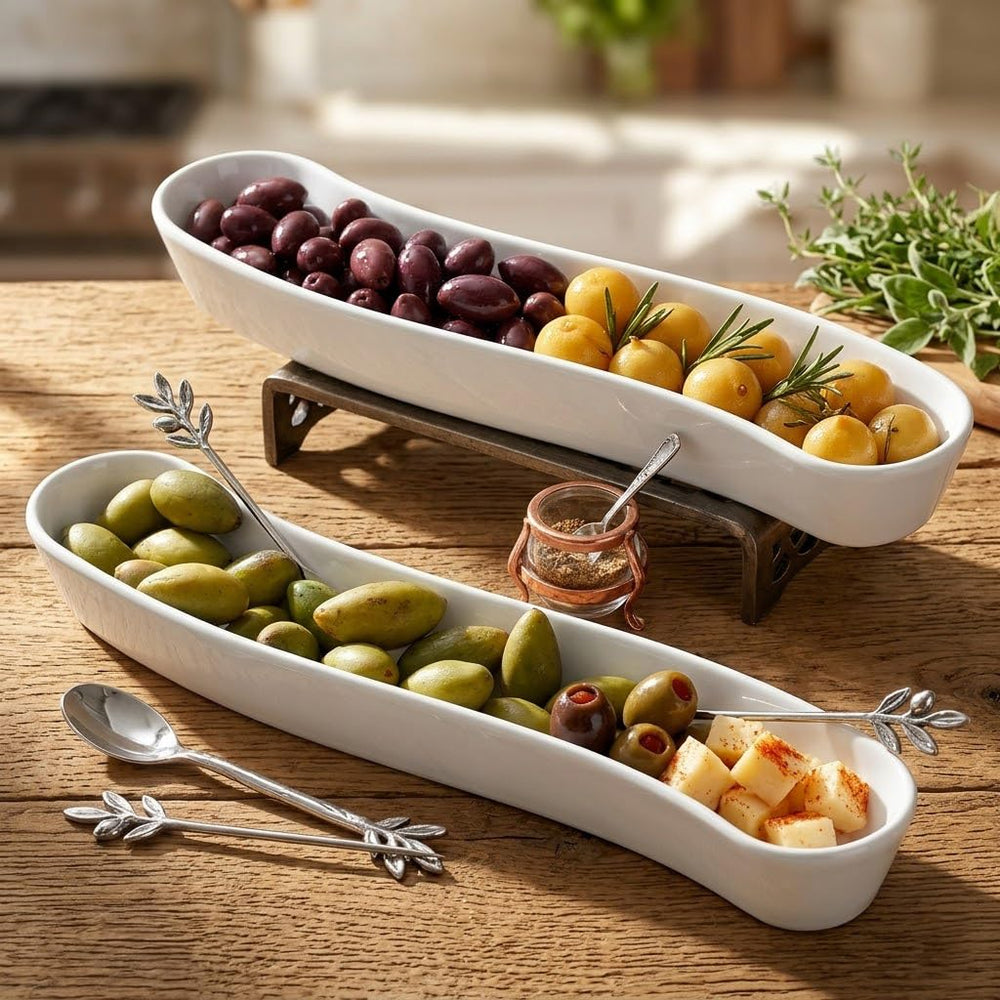 Ambiance table avec coupelles Dizada intégrées à une planche apéritive