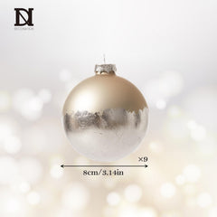 DN DECONATION boules sur arbre créant ambiance chaleureuse de fête
