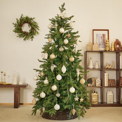 DN DECONATION ensemble suspendu sur sapin pour ambiance lumineuse
