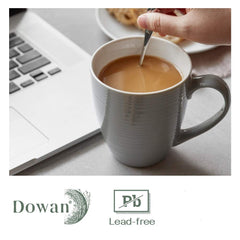 DOWAN tasse remplie de café illustrant usage quotidien chaleureux