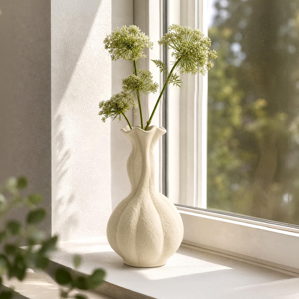 DOWAN vase avec pampas en situation décorative ajoutant chaleur au salon