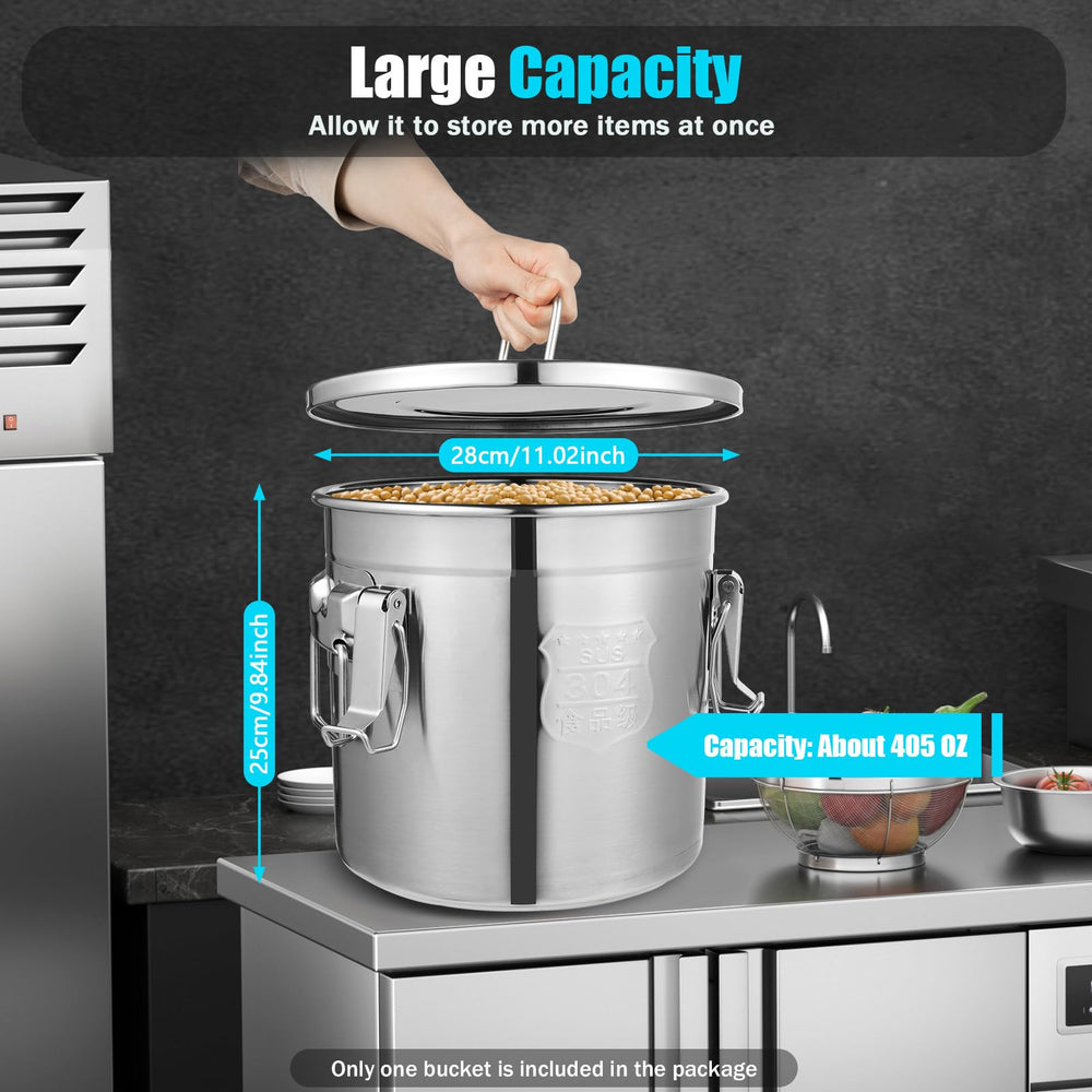 DYNAMI comparaison de taille avec une main illustrant capacité 12 L