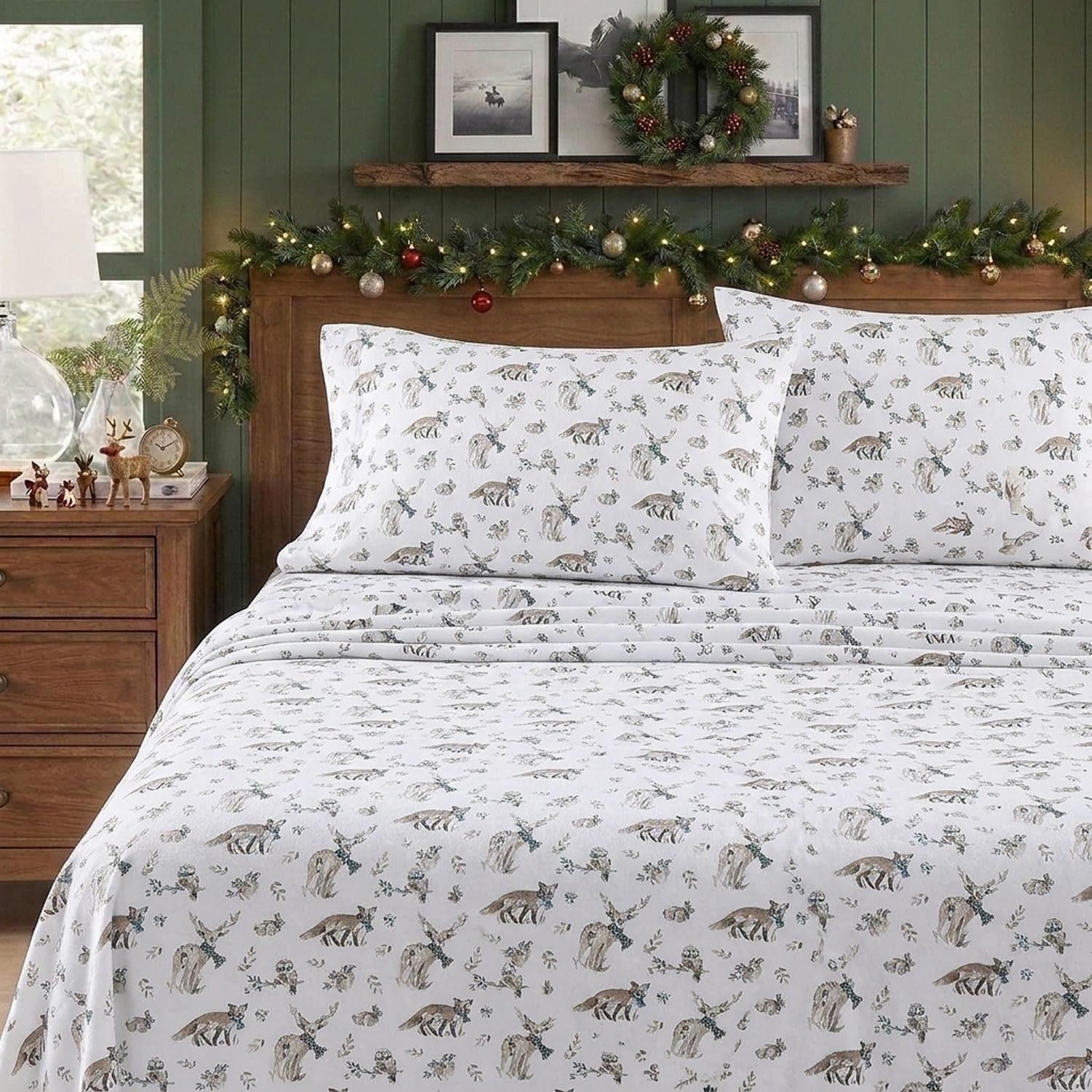 Eddie Bauer gros plan flanelle montrant texture brossée et sensation chaude au toucher