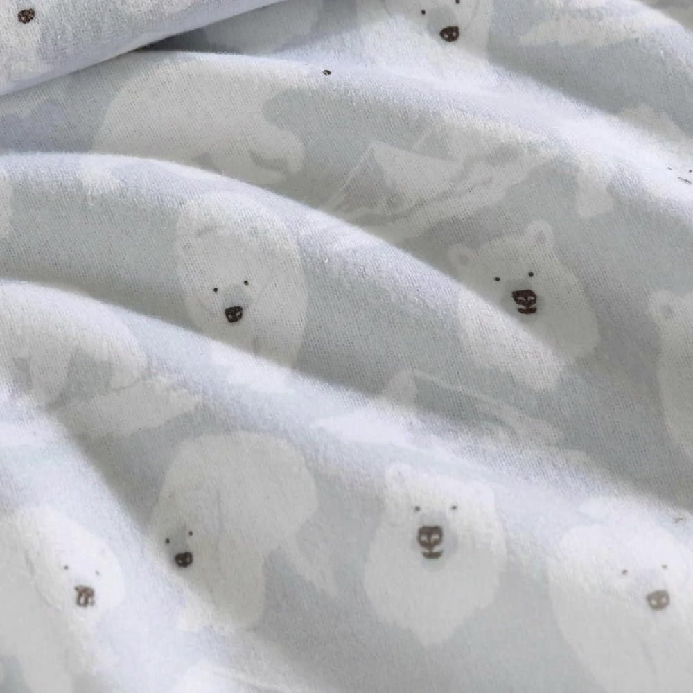 Eddie Bauer mise en scène chambre lifestyle cosy et authentique