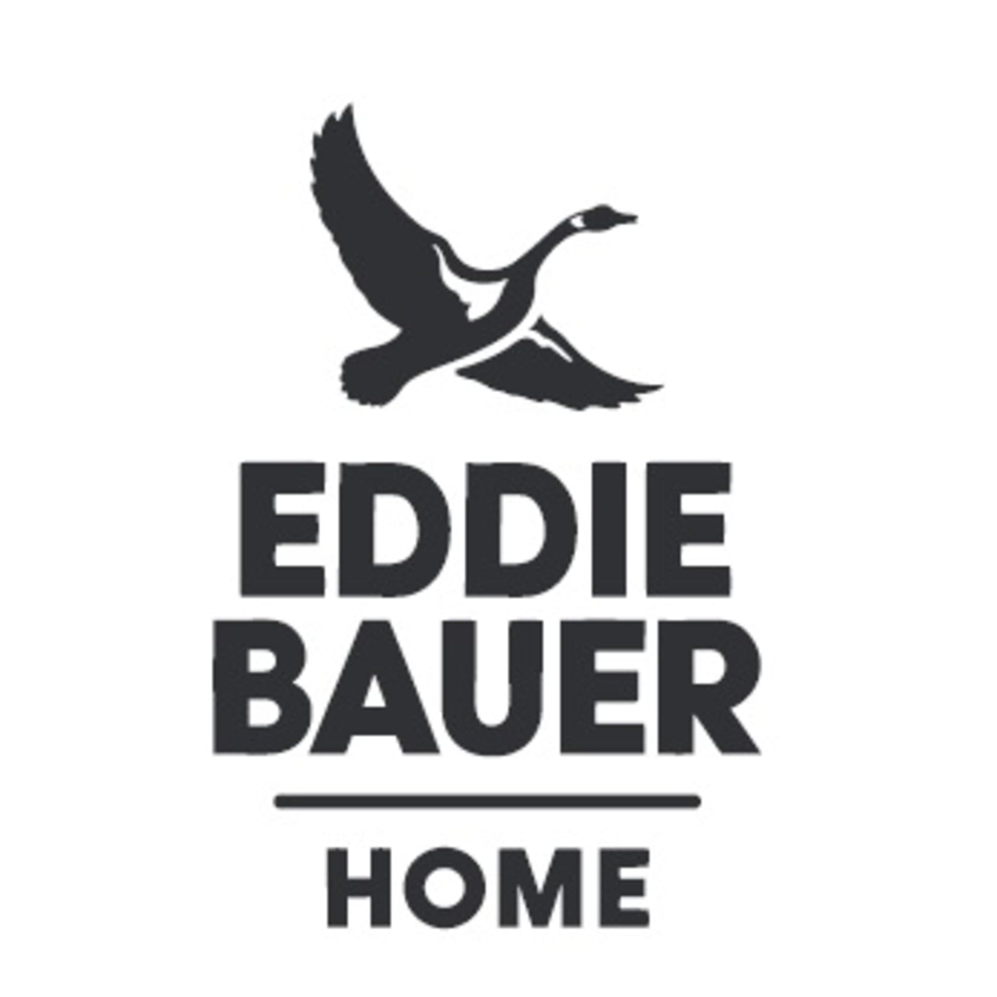 Eddie Bauer tapis avec serviettes coordonnées illustrant harmonie décorative