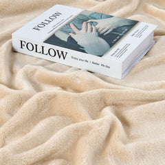 Couverture Edenleaf sur un lit California King couvrant tout le matelas