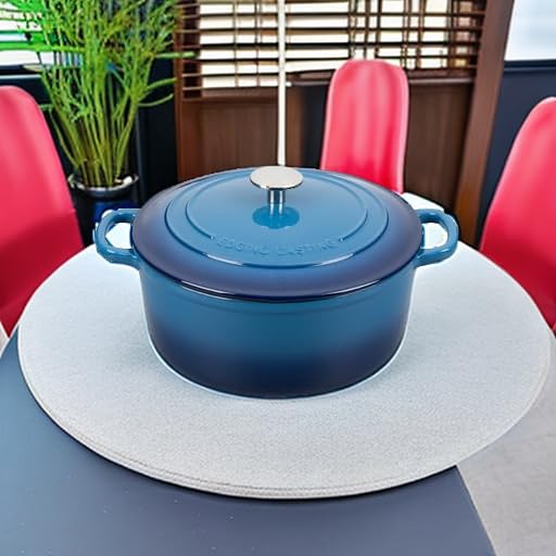 EDGING CASTING cocotte ouverte avec pain montrant capacité et cuisson