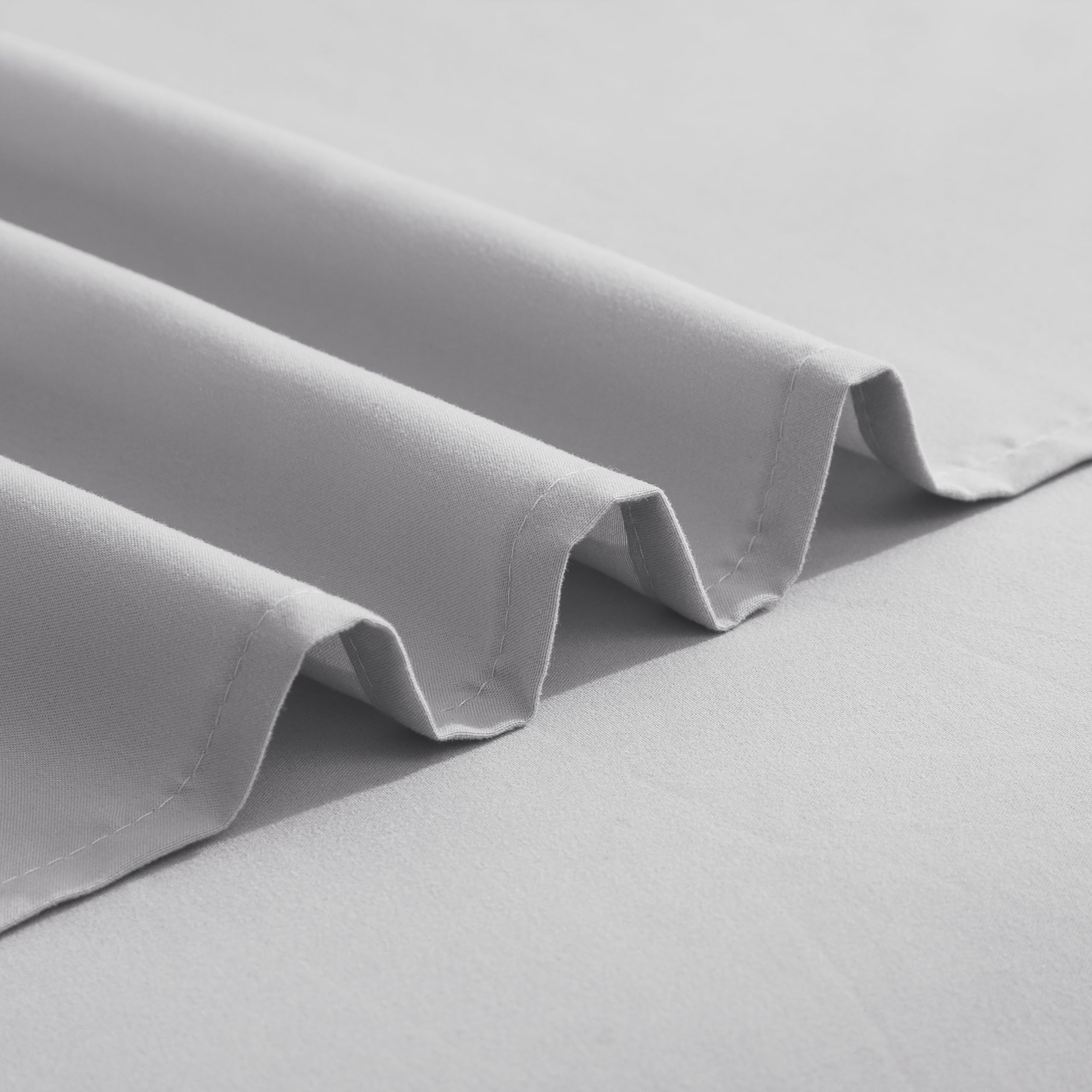 Elegant Comfort comparaison d'échelle montrant dimensions et ajustement King