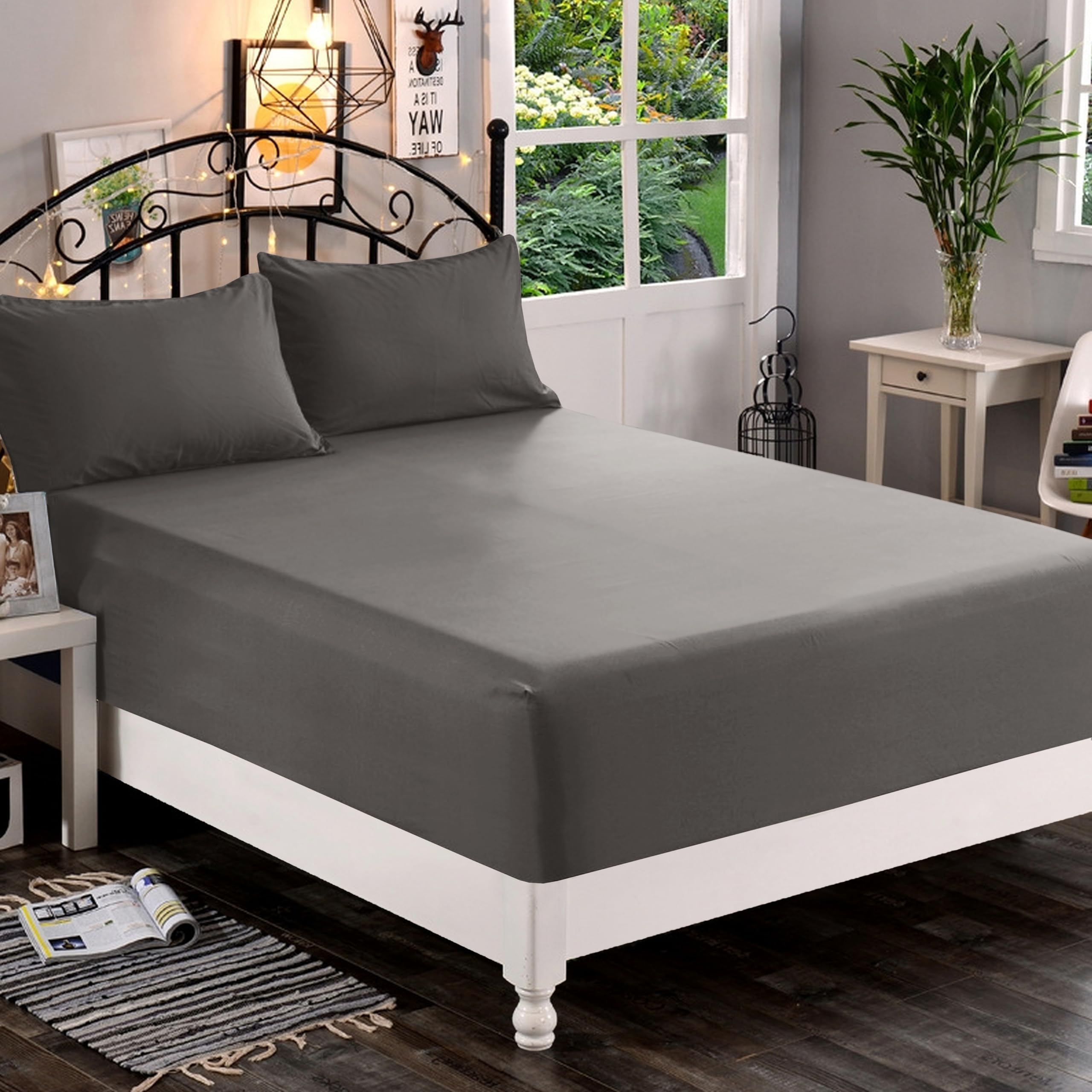 Elegant Comfort gros plan tissu microfibre montrant douceur et finition résistante