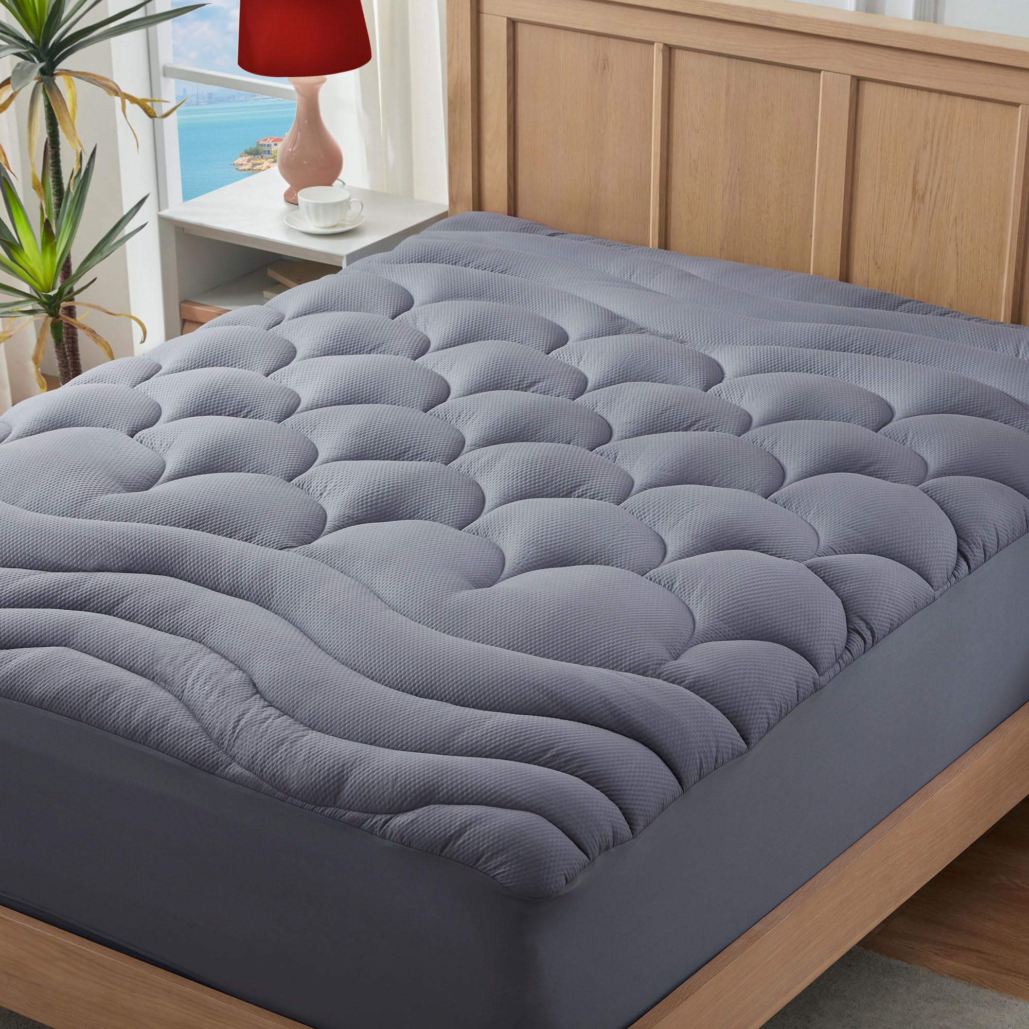 Elven Home face avant du surmatelas king montrant finition matelassée et confort