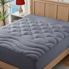 Elven Home face avant du surmatelas king montrant finition matelassée et confort