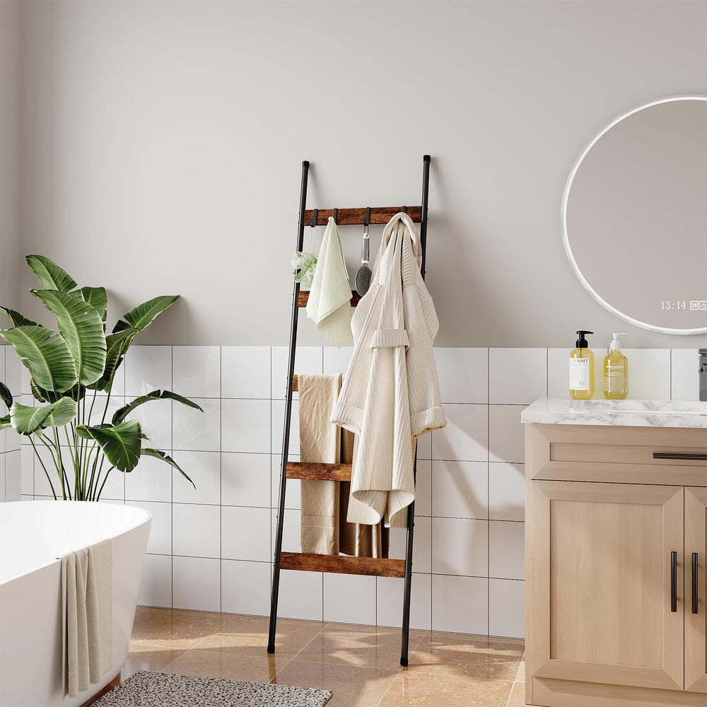 ELYKEN échelle dans salon optimisant espace et décoration