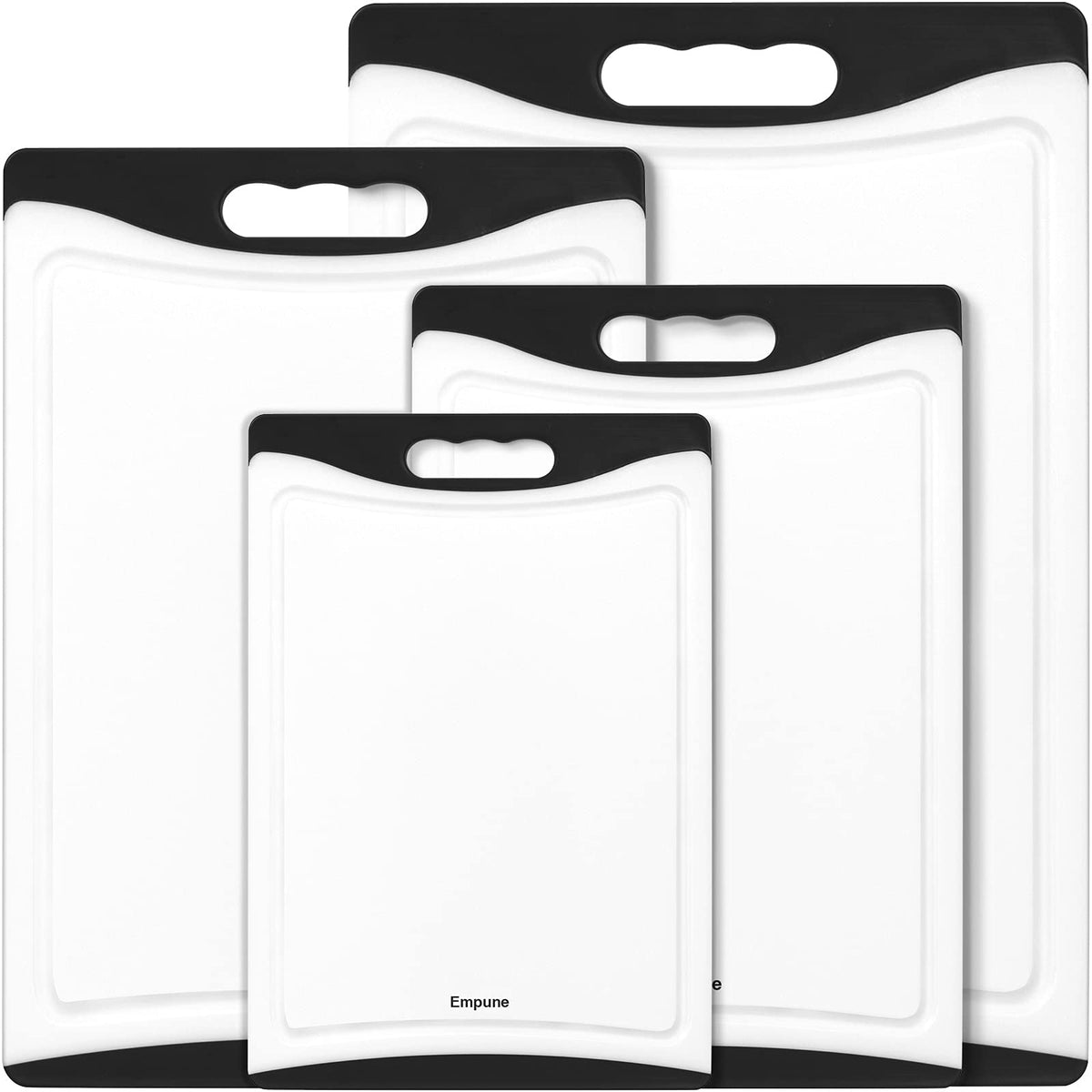 Empune ensemble 4 planches montrant les quatre tailles et la finition durable