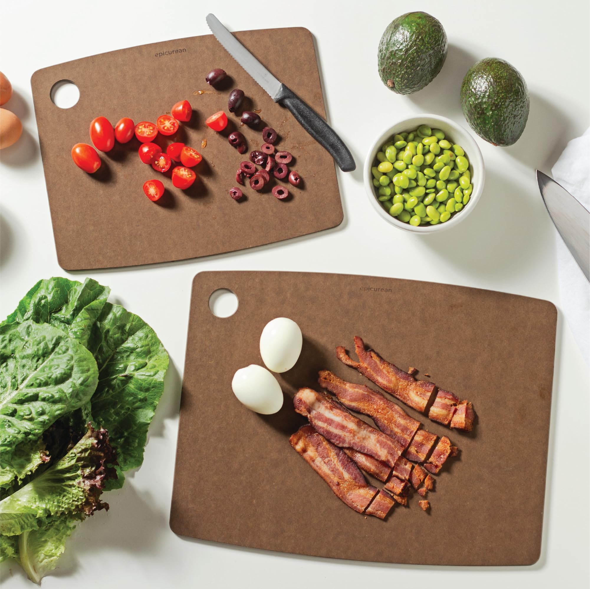 Epicurean planche comparaison taille main Nutmeg montrant dimensions pratiques