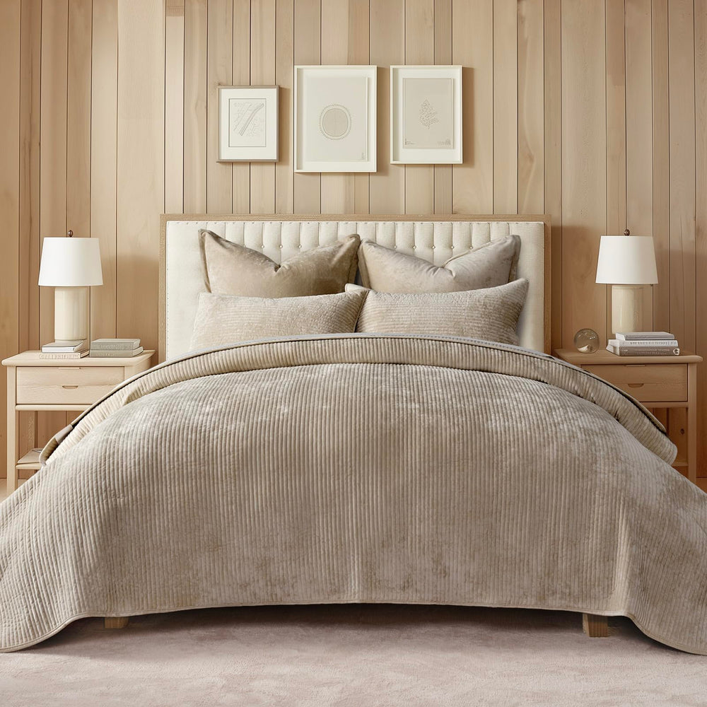 EverGrace comparaison taille King montrant couverture généreuse du lit