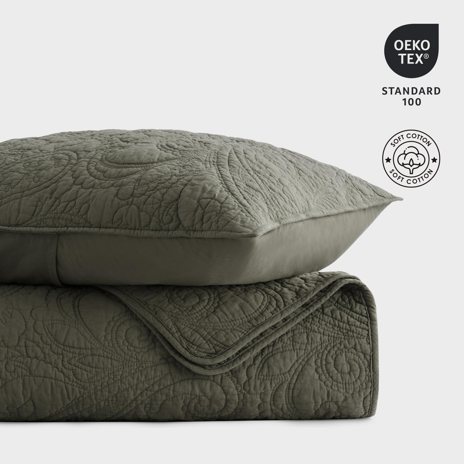 EverGrace mise en scène sur lit king créant ambiance chaleureuse