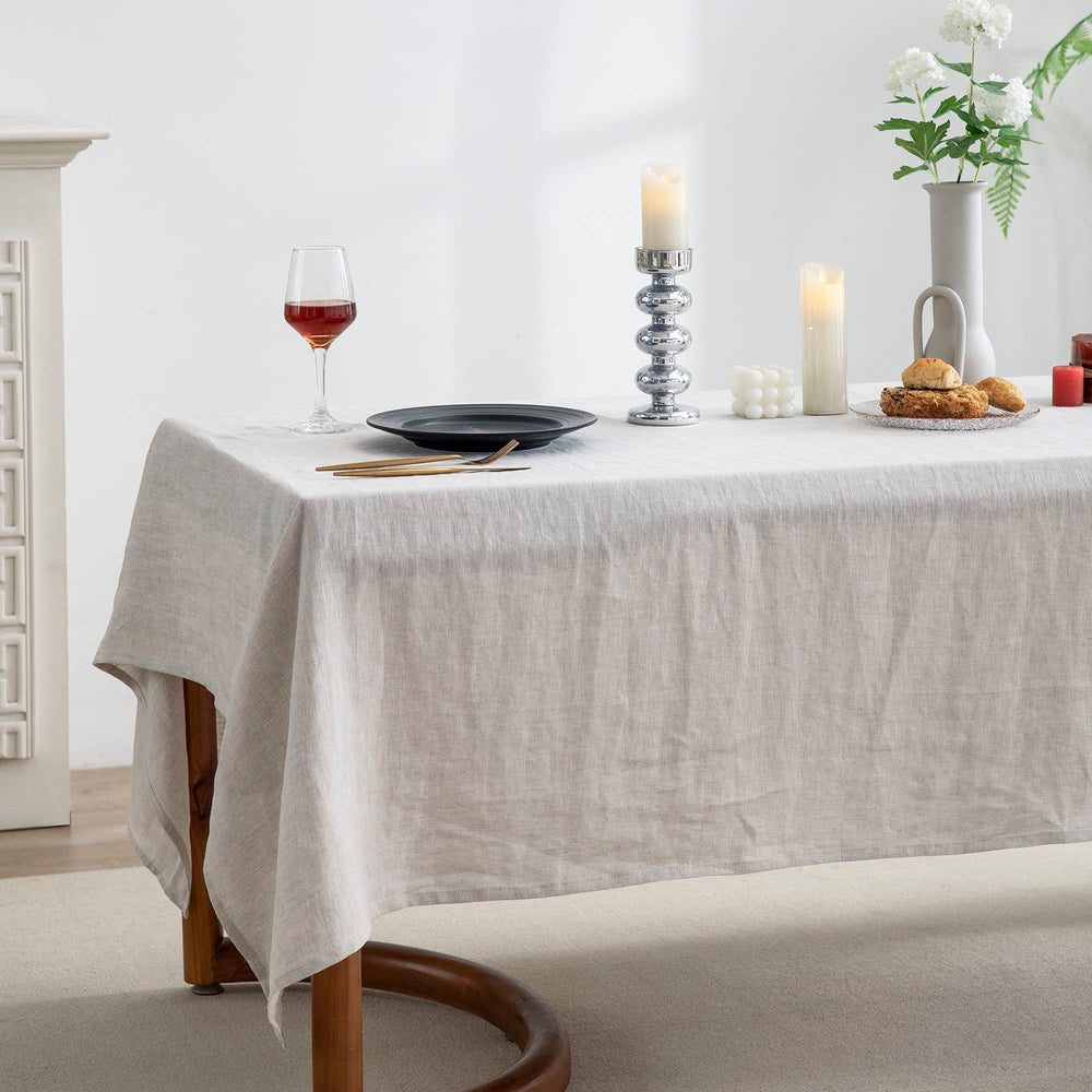 Everly nappe en contexte de restaurant prouvant résistance et style pro
