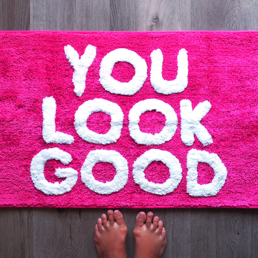 Evovee tapis face avant rose magenta avec message positif, apporte gaieté