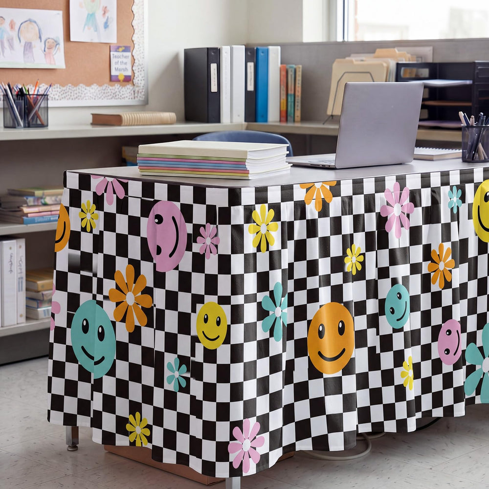 Fanfanwin gros plan tissu polyester mettant en valeur résistance et chute nette