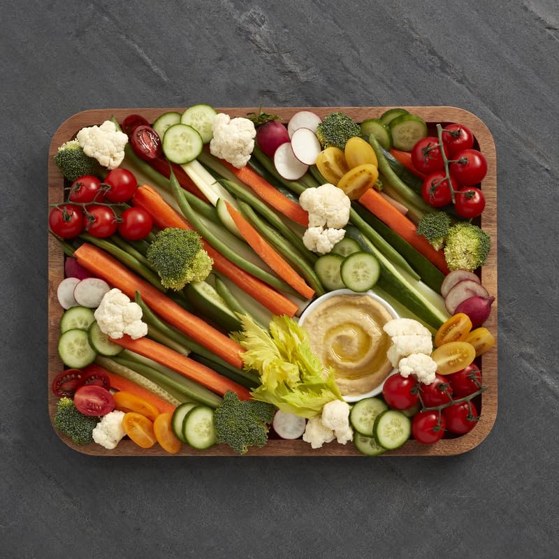 Farberware planche réversible démontrant surface pour couper et servir