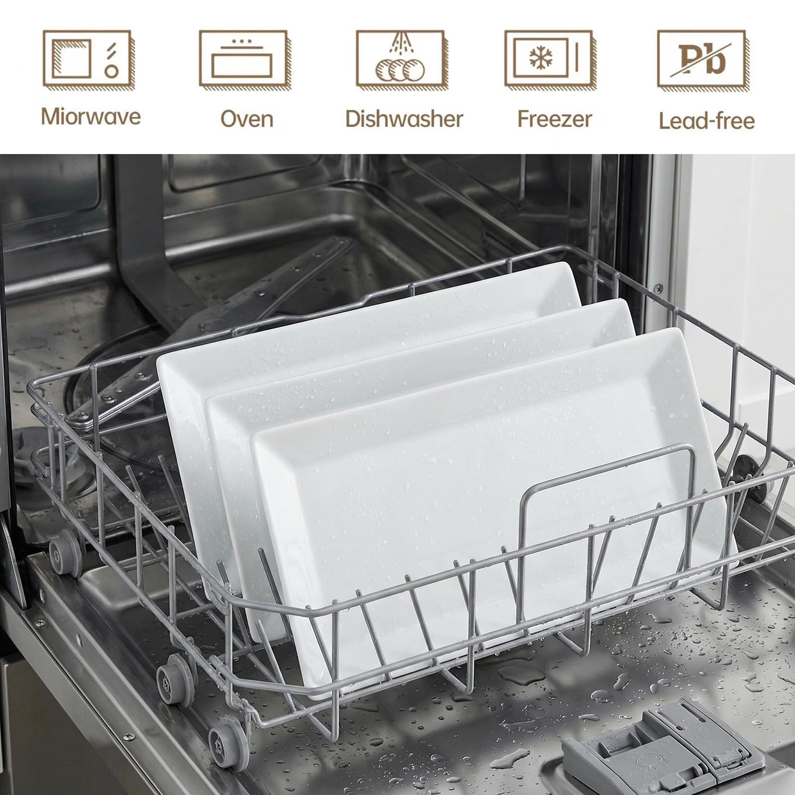 Feenmai plateau tenu en main montrant taille pratique et maniabilité