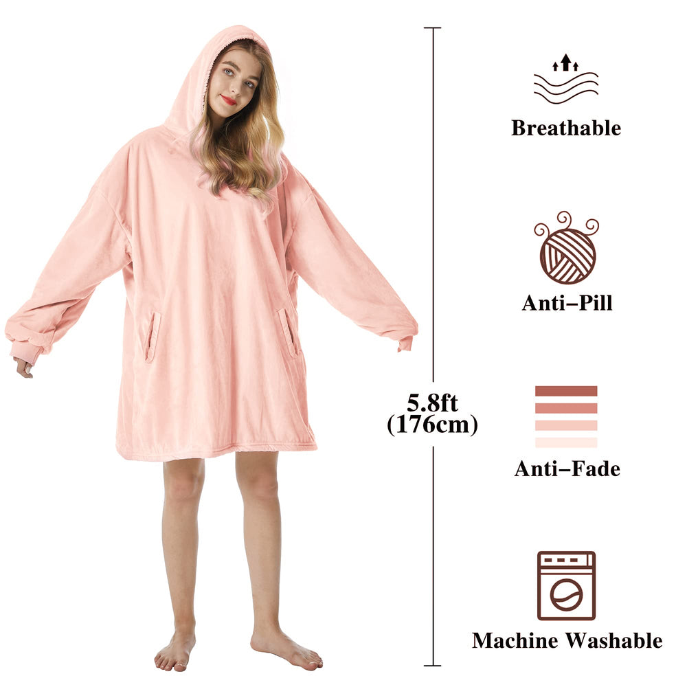 Felicigeely porté par modèle comparant taille oversize et couvrance corporelle