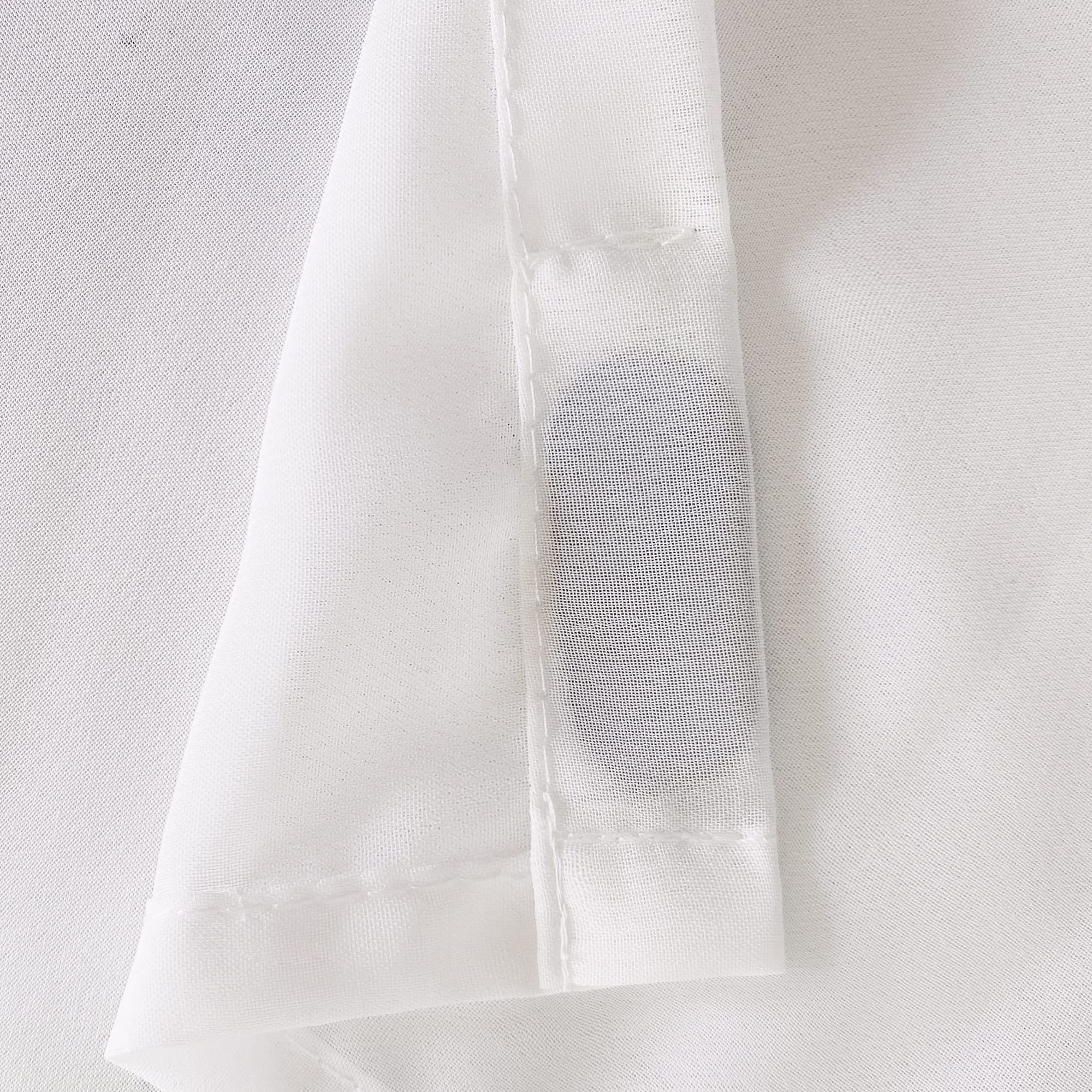 Fereyis motif eucalyptus imprimé pour effet décoratif naturel