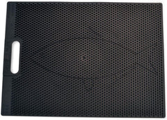 Fillet Away tapis en usage sur bateau facilitant filetage sécurisé