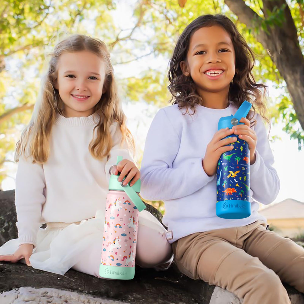 Fimibuke enfant utilisant la gourde hydratation simple et sans fuite