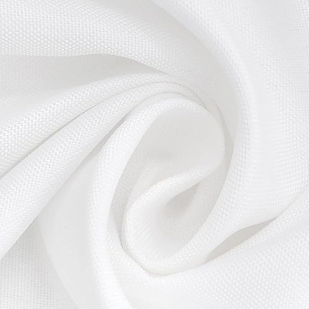 FINDYOU nappe drapée sur table illustrant couverture complète et élégance