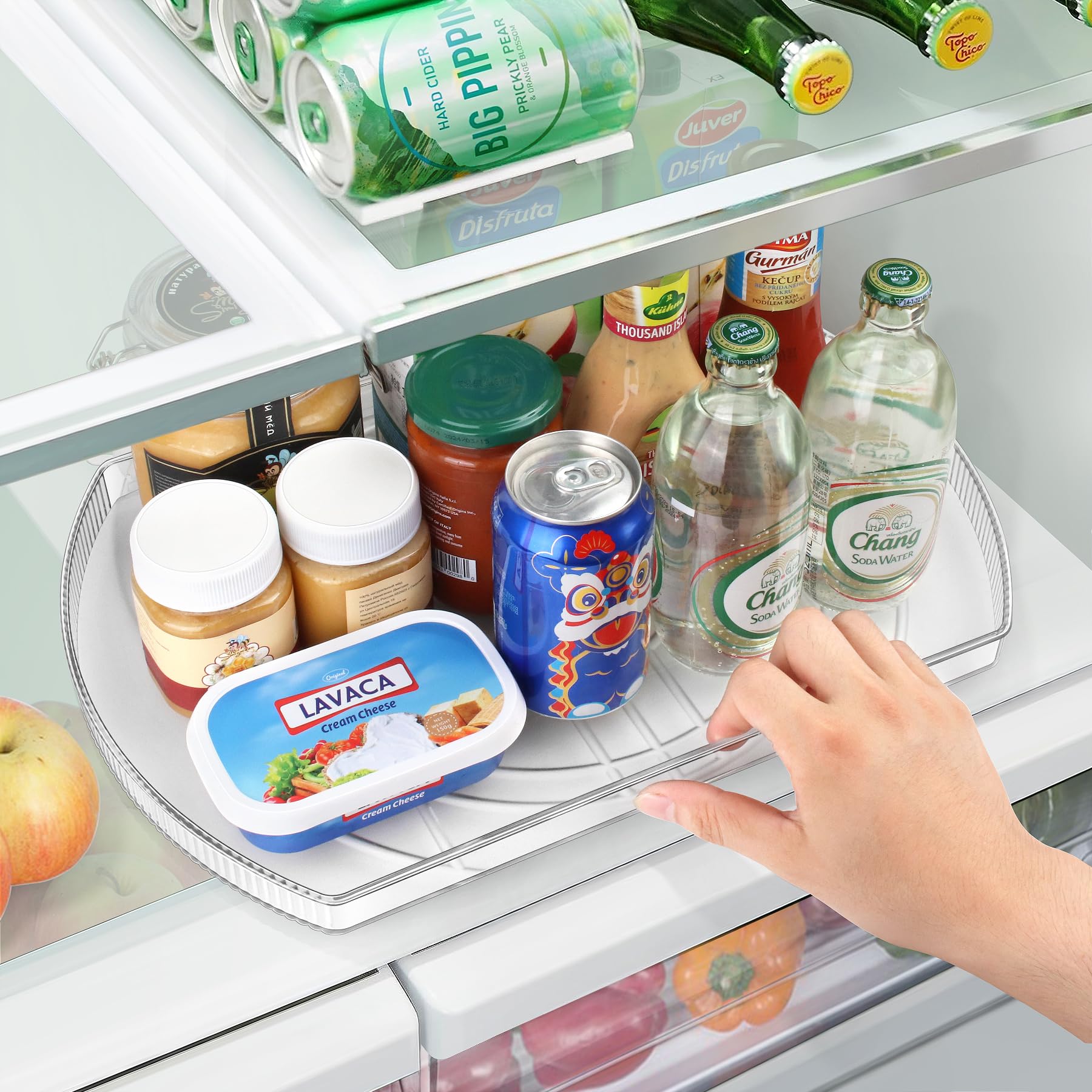 FIRJOY plateau en usage dans un frigo montrant accès facile aux condiments