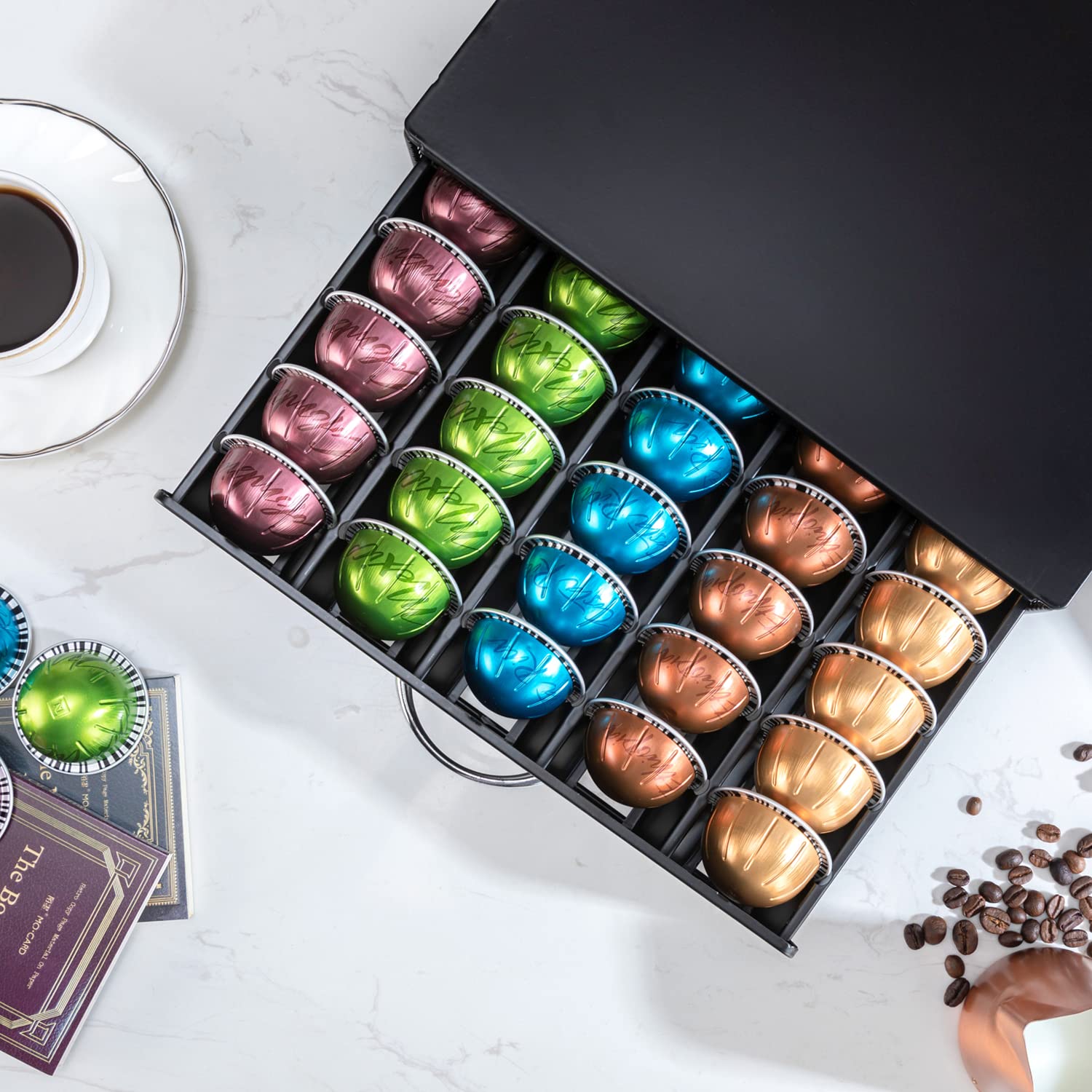 FlagShip comparaison de taille avec capsules Vertuo pour évaluer capacité 50 unités