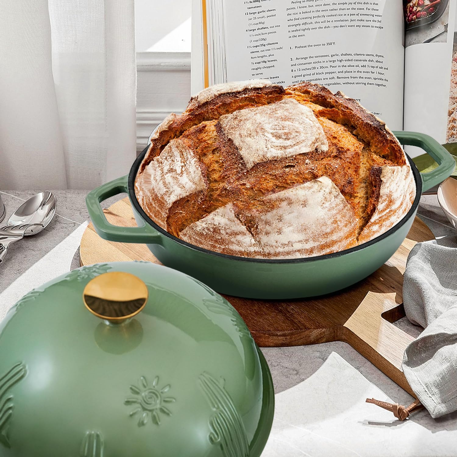Flavehc extérieur émaillé vert brillant, apporte une touche décorative à la cuisine