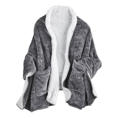 FLORIANA poncho couverture face avant montrant coupe et longueur, réconfort immédiat