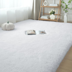 Fluffyrug vue face avant du tapis 5x7 montrant l'aspect moelleux et accueillant