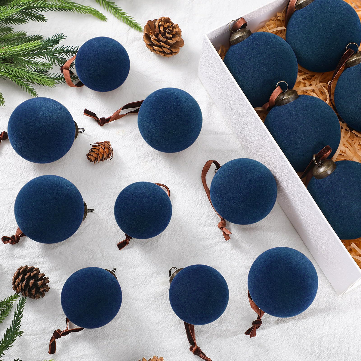 Foilswirl paquet de 18 boules bleu marine vue avant élégant